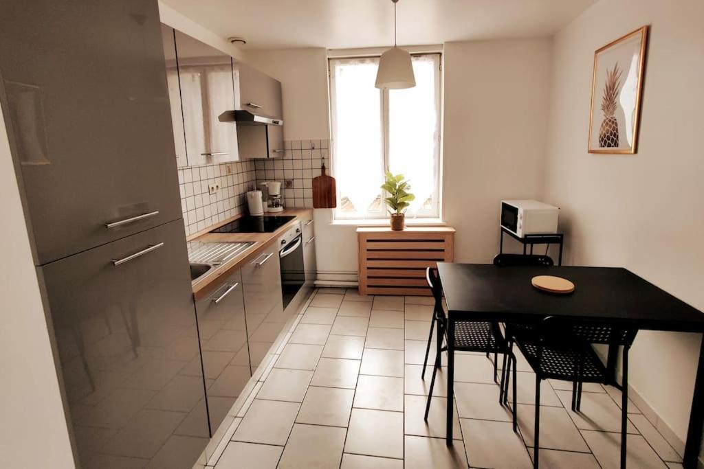 Logement Entier Proche Tribunaux Douai Eksteriør bilde